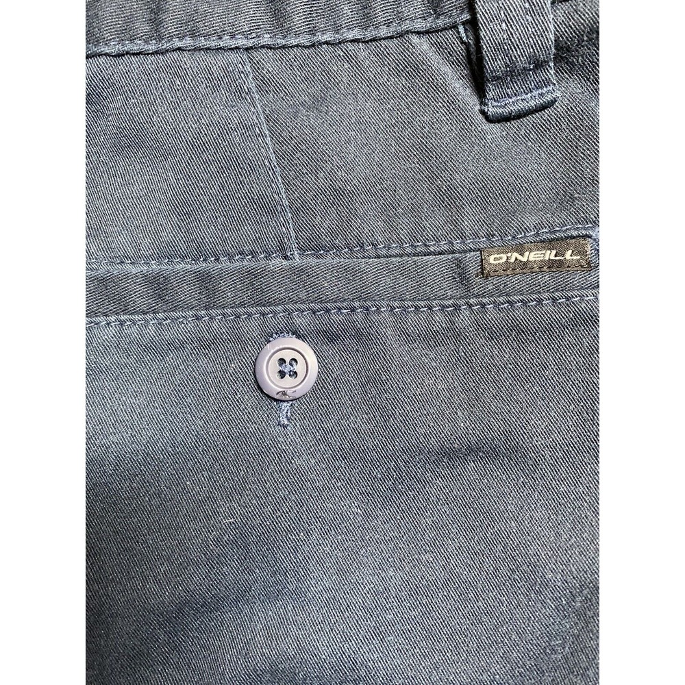 O’Neill Men’s Size 40 Navy Blue Bermuda Shorts  Button Pocket  Belt Loops - Picture 3 of 4